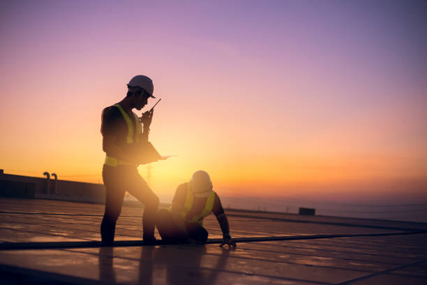 Best Flat Roof Repair Services  in Cloverleaf, TX